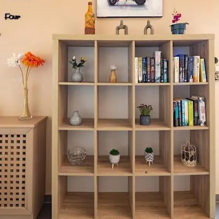 Apartment Celestia House *