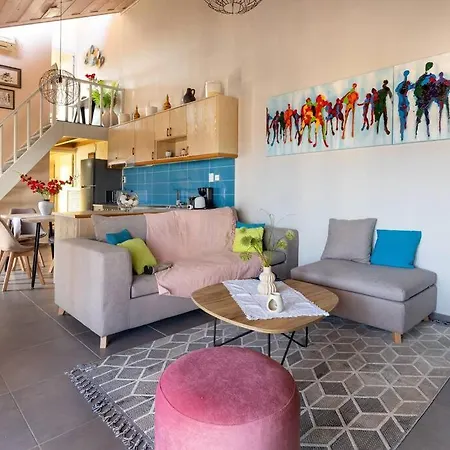 Apartment Celestia House *