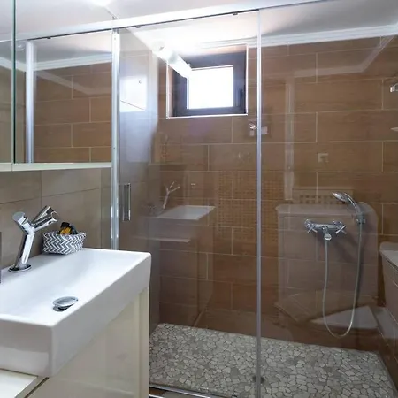 Celestia House Apartment *